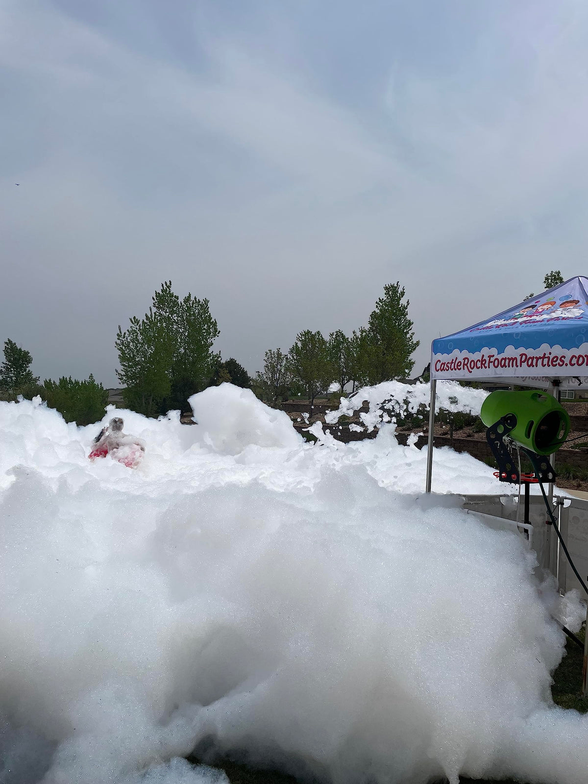 Partymachines foam-cannon-ready setup demonstrates compatibility with multiple machines