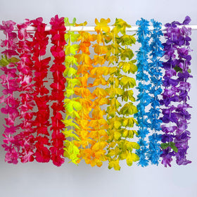 Patyflow silk flower leis featuring soft, odorless material for comfortable wear.