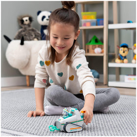 Paw Patrol Everest collectible figure included for interactive storytelling