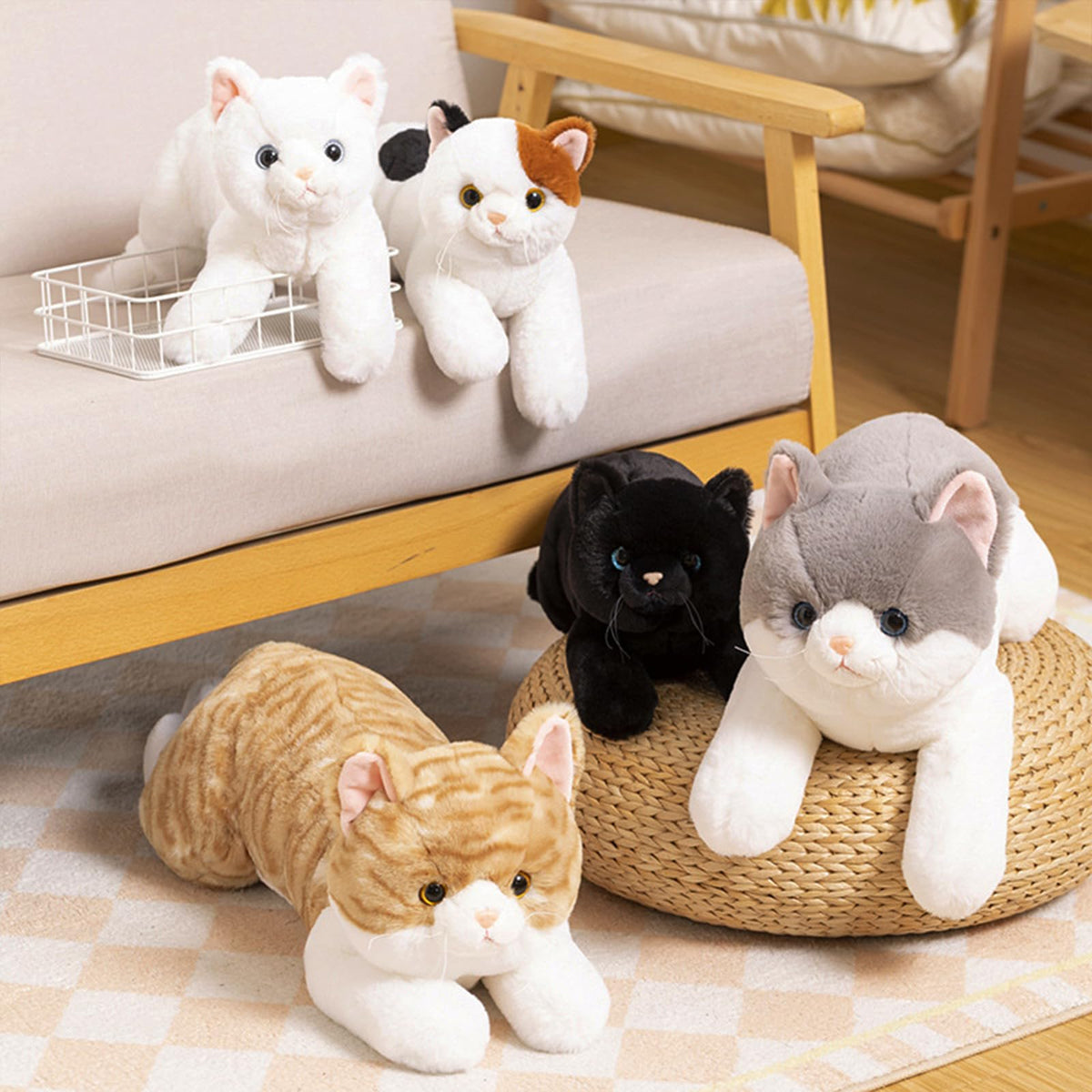 PEACH CAT Calico Cat Plush vacuum-pack concept for safe shipping and storage