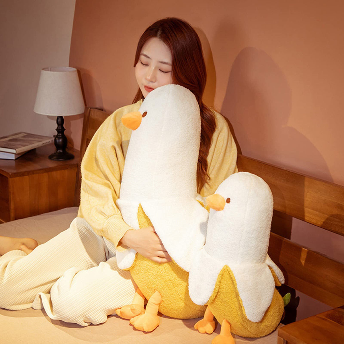 PEACH CAT banana duck plush helps create a warm home ambiance.