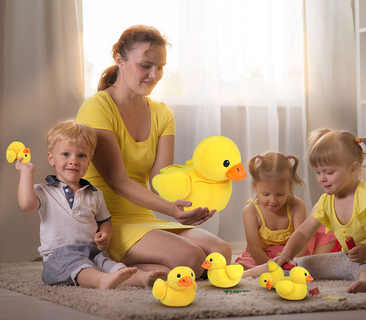 Pegmapri gift-ready plush set for birthdays or holidays appeals to kids and caregivers.