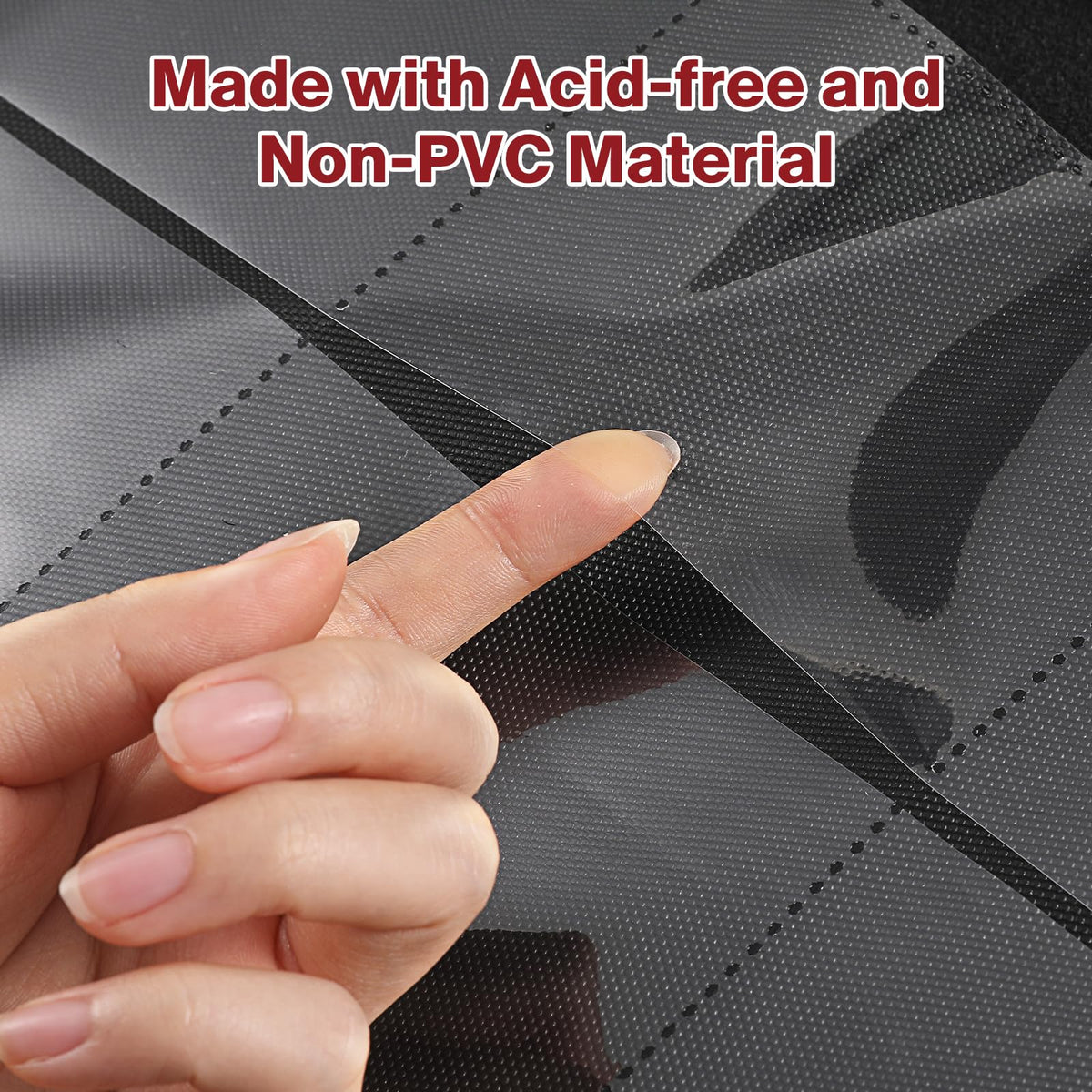 Pemocyny ringless double-sided design enables easy page flipping.