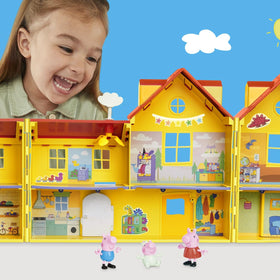 Peppa Pig baby Evie bouncer cradle showcases movable baby gear.