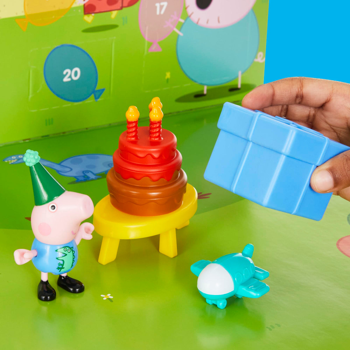 Peppa Pig George's popsicle stand adding playful party detail
