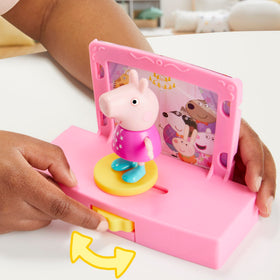 Peppa Pig stage twists with a spinning wheel for kinetic play moments