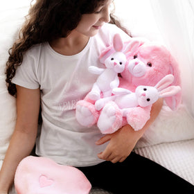 Perfectto Design soft baby blanket included for snuggle moments