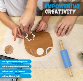 PERLLI cutting board – sturdy surface designed for small hands and safe chopping practice