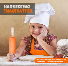 PERLLI Kids Real Cooking Set cutting-board provides stable prep surface