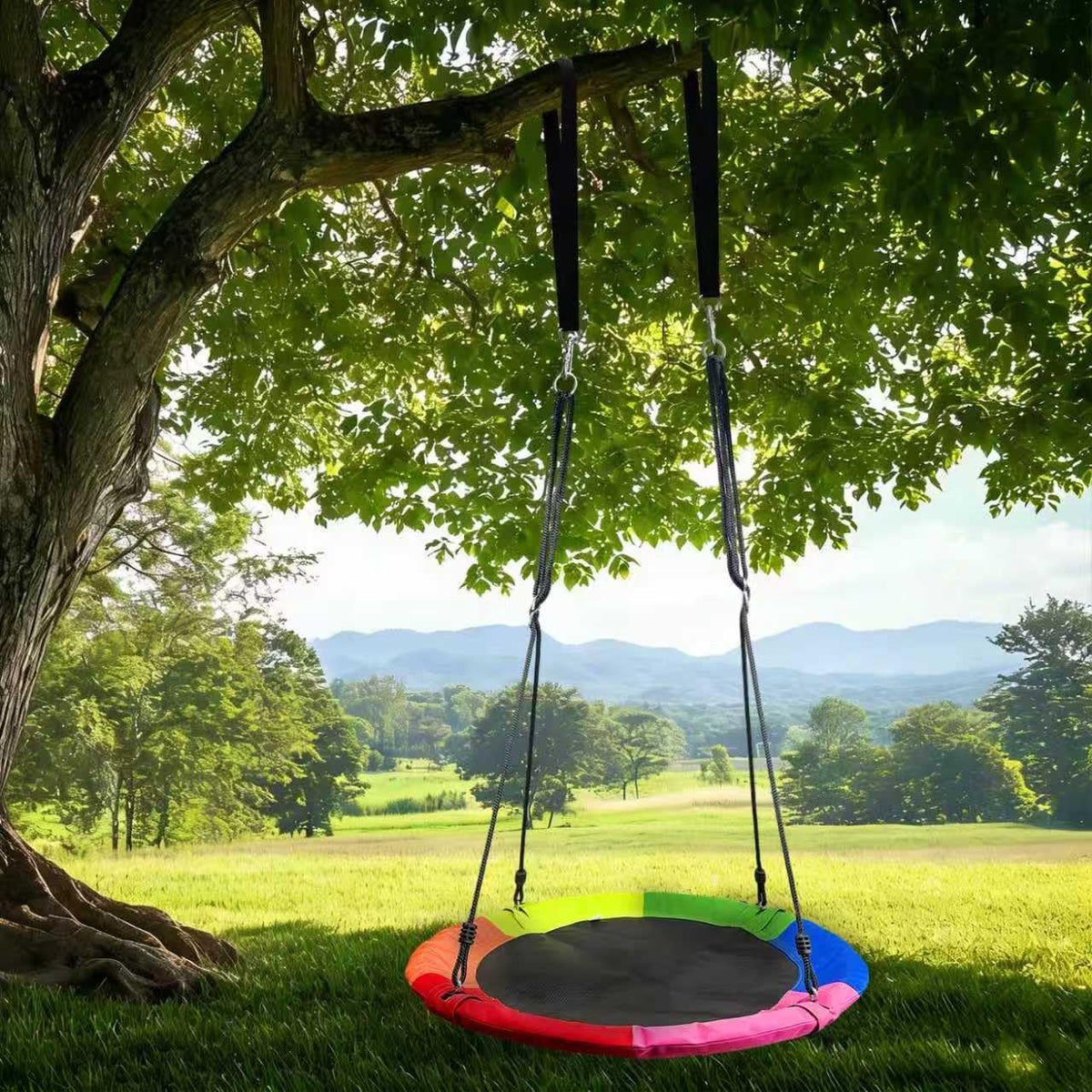 Petjirohot tree-swing straps protect trees while kids swing safely