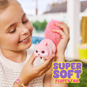 Pets Alive Scurry'n Squirrel pink brown two-pack boosts collection and play options.