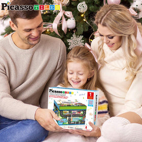 PicassoTiles BPA-free non-toxic storage for safe children’s playtime.