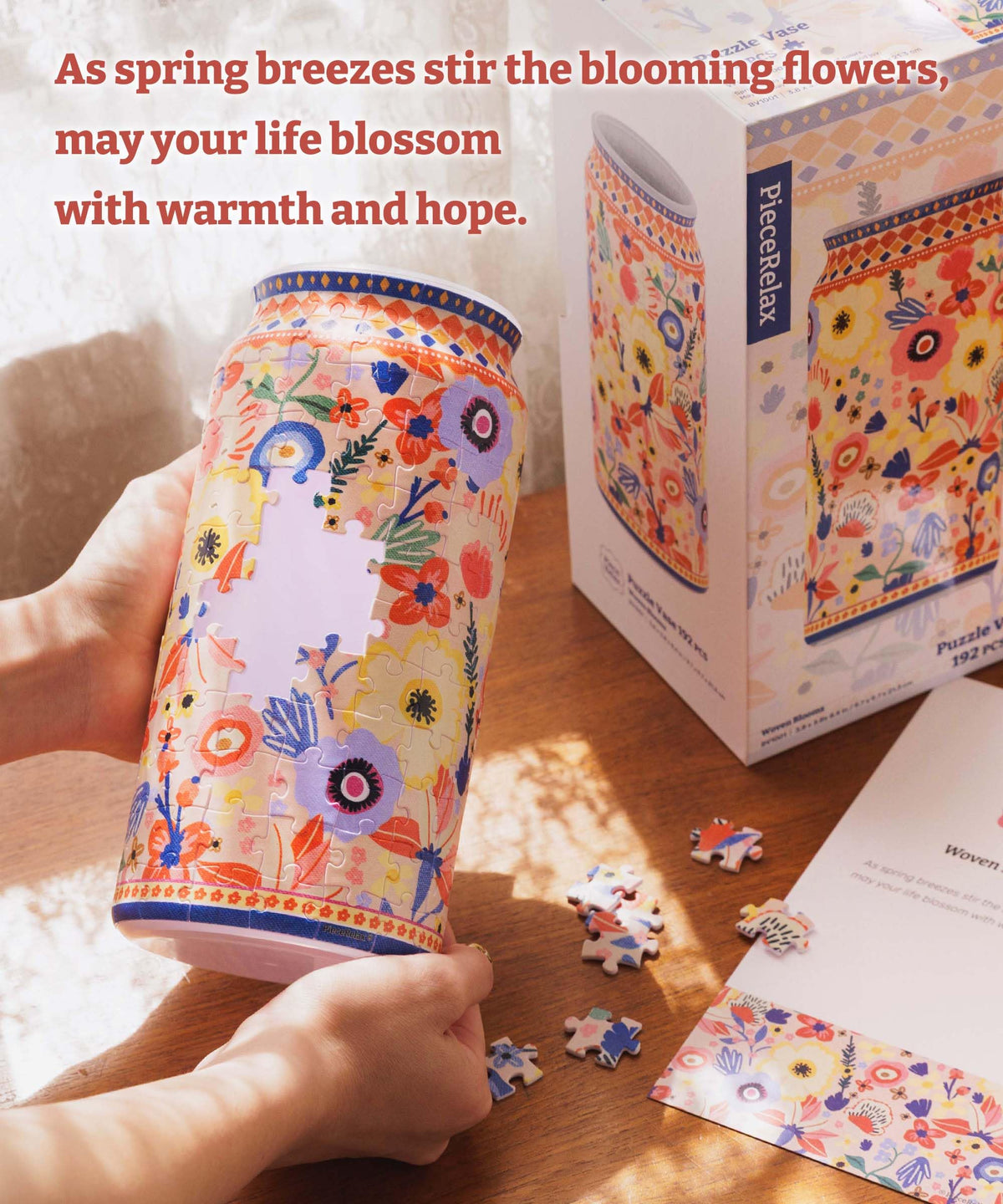 PieceRelax 192-piece curved puzzle pieces form a vivid vase pattern.