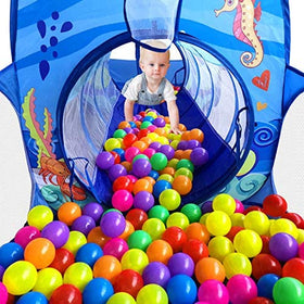Versatile play space ideal for reading, sleeping, and toy storage