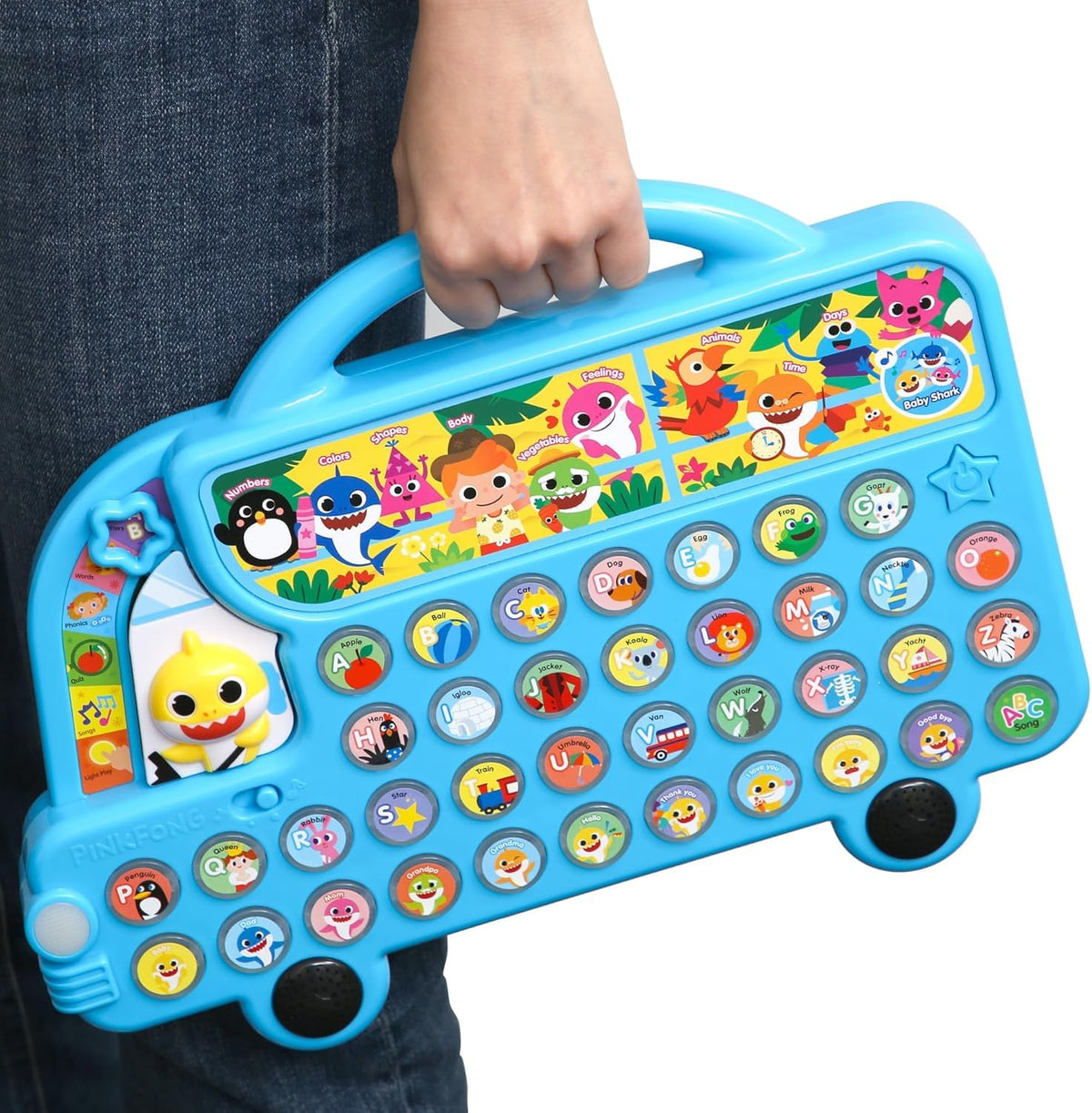 Pinkfong Baby Shark ABC Bus quiz mode promotes recall skills.