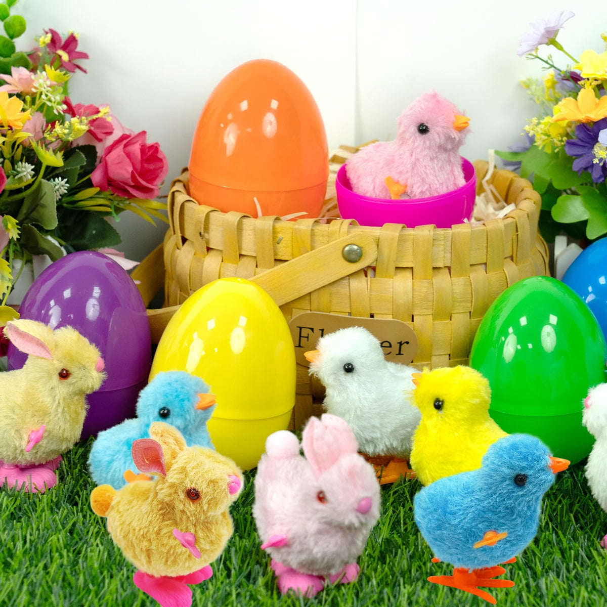 Pionjoy wind-up chick inside egg sparks smiles during classroom and home play.