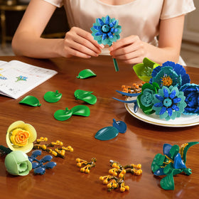 PLAXSOON Flowers Building Set hydrangea and tulip arrangement in vivid colors