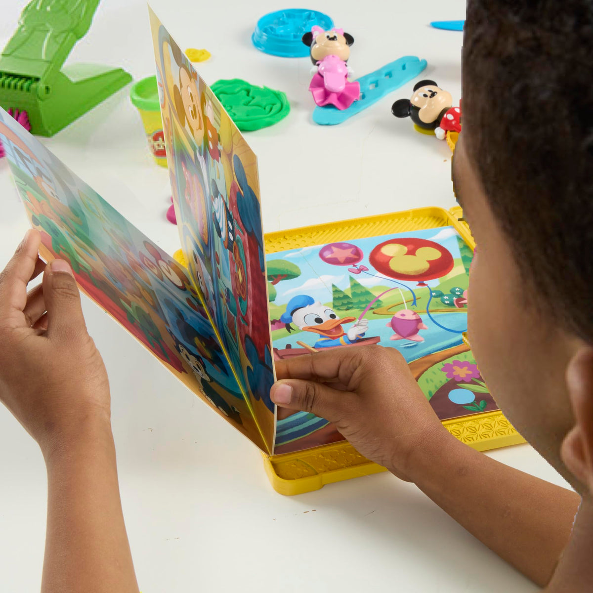 Play-Doh Disney Junior Shape Story playmat scene 2 for sensory play
