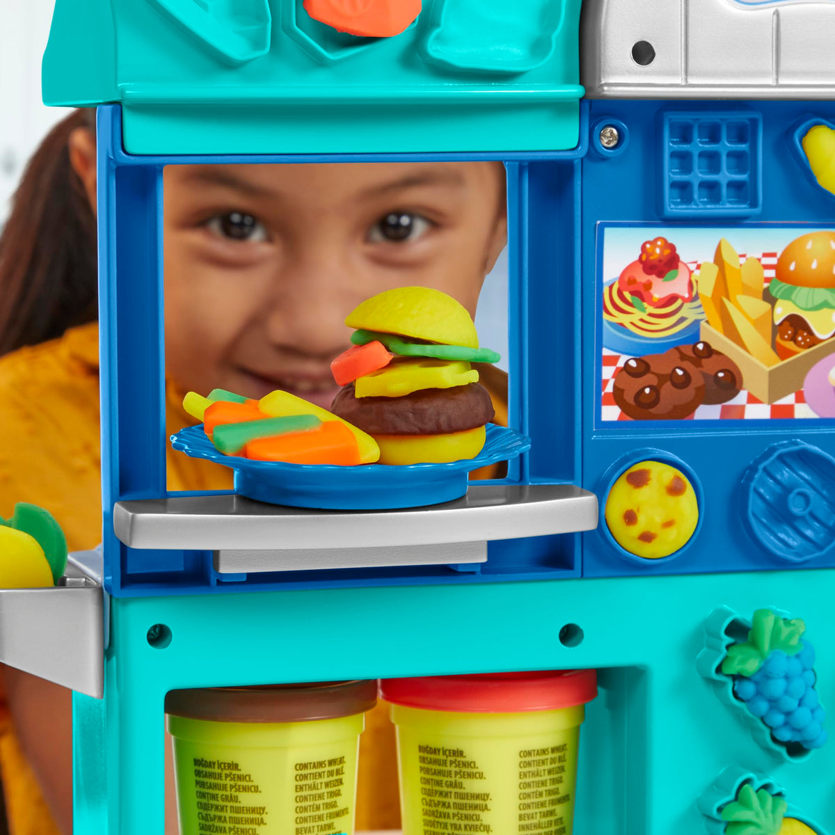 Stampers press pretend burgers and pizzas for quick, interactive play.