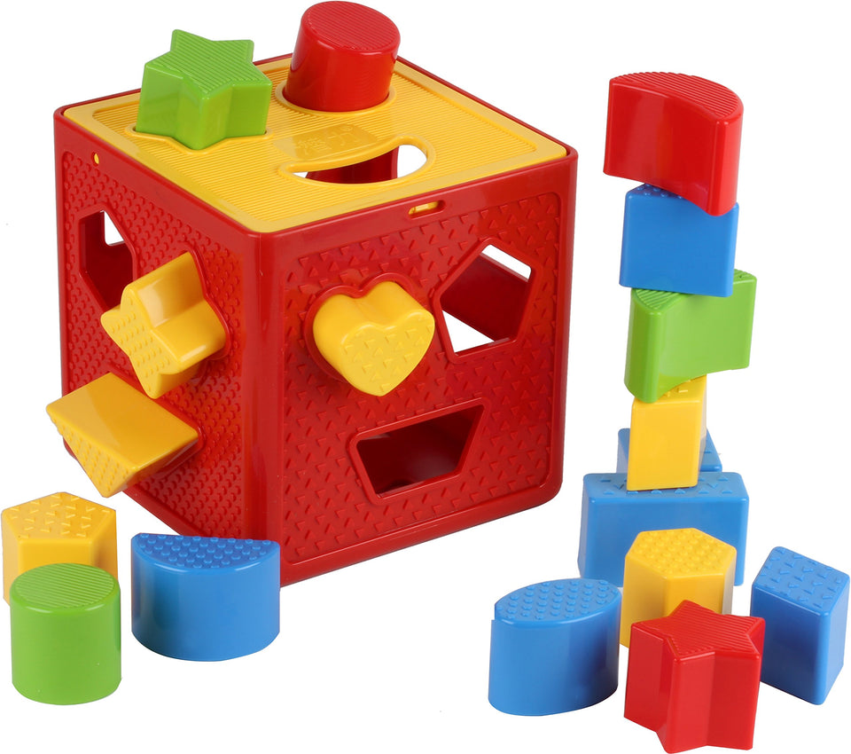 Play22 baby blocks shape sorter cube with 18 shapes enhances color recognition.