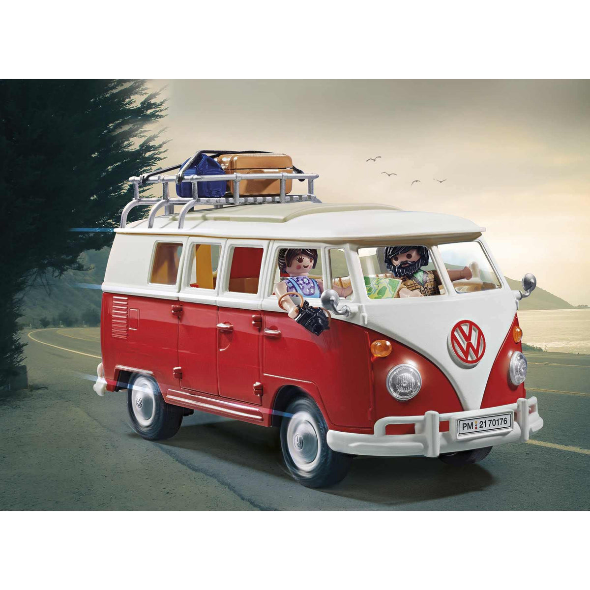 Playmobil Volkswagen T1 Camping Bus mini-kitchen and fold-down seating support imaginative road trips.