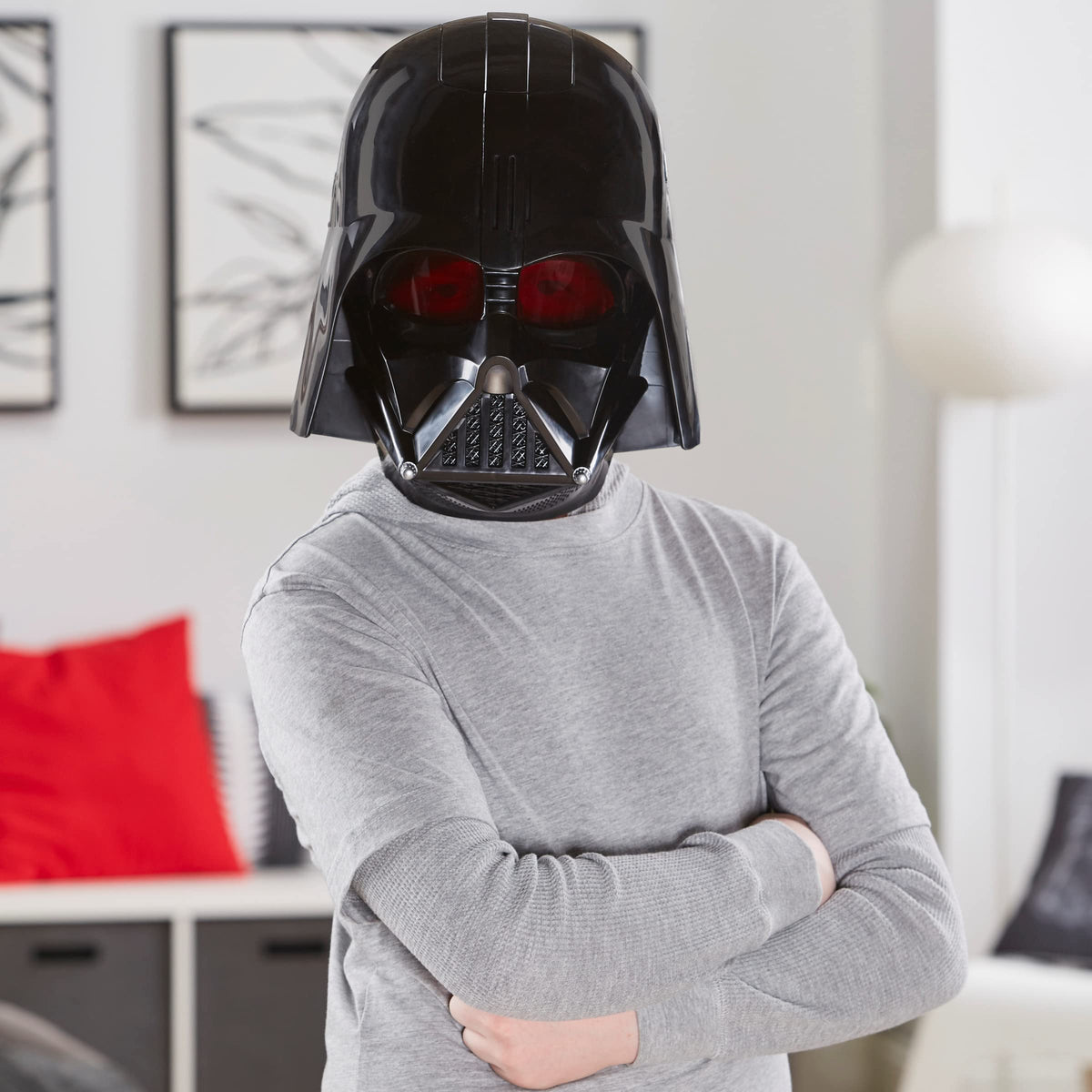Playskool Darth Vader mask rear view reveals adjustable fit for most kids.
