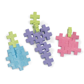 PLUS PLUS Big Denmark-made design powered by wind energy supports sustainable play.