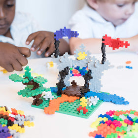 PLUS PLUS STEM toy blends engineering and art for creative problem solving