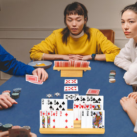 Plusvivo ergonomic card holders enable relaxed, hands-free-style play.