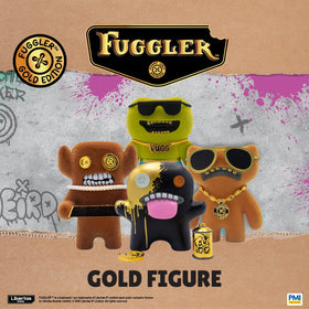 P.M.I. Fuggler Gold Edition accessories pack enhances storytelling on shelves.