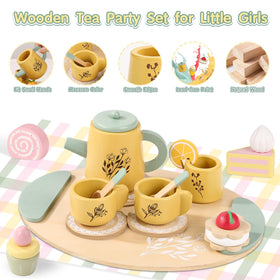 Podeddju cupcakes showcase sweet pretend treats.