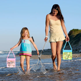 POILKMNI seashell bag mesh beach bag for shells collection on shore