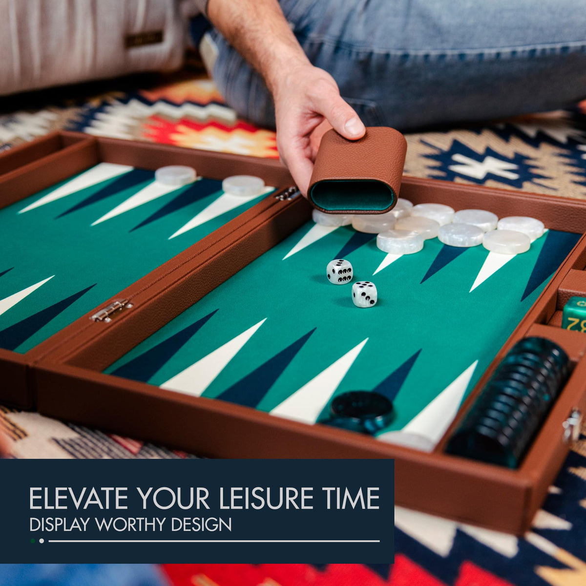 Pointworks gold-accent doubling cube adds a visual cue to moves