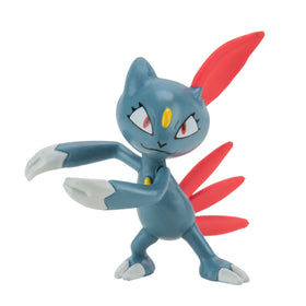 Pokémon Battle Figure Group Shot showing all eight figures together.