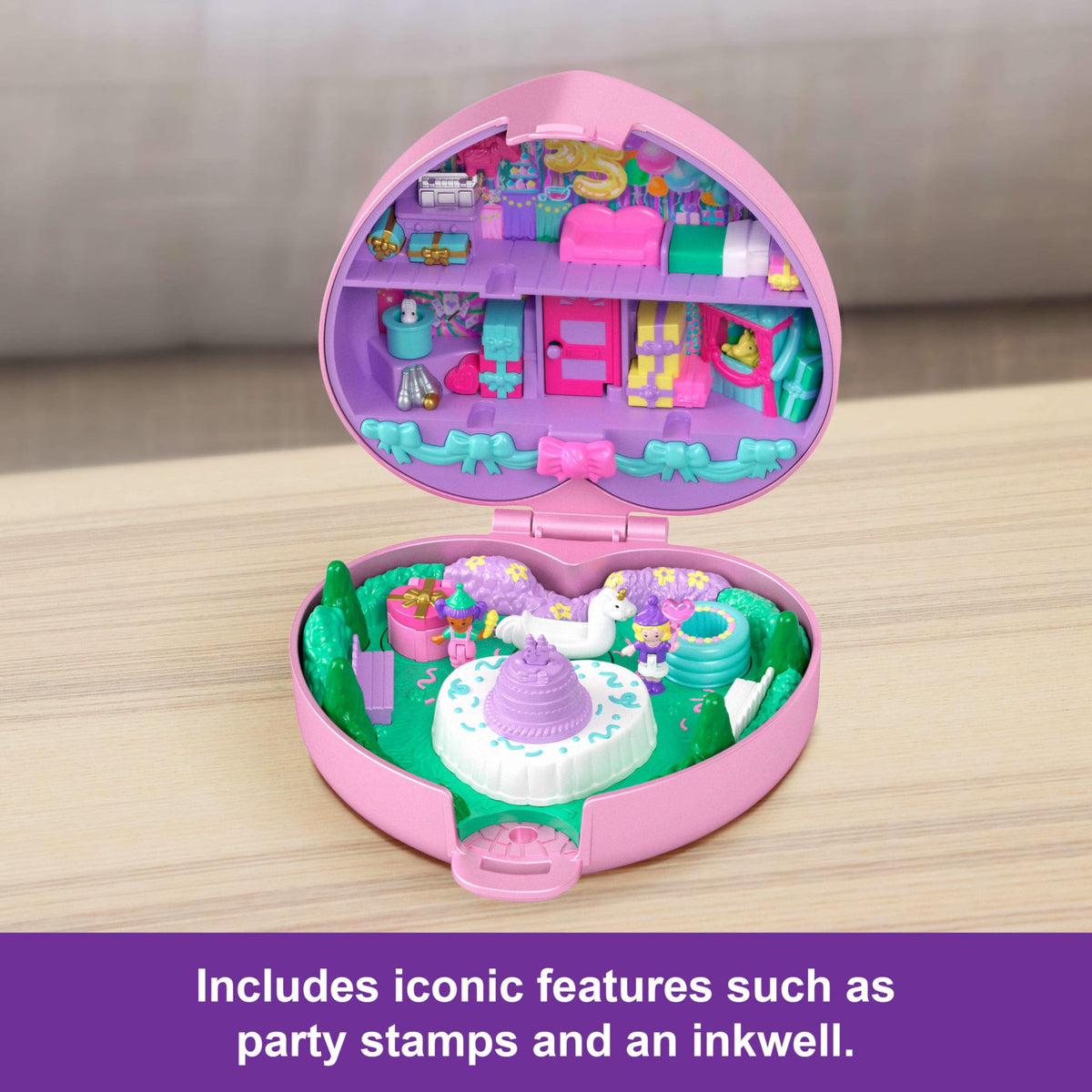 Polly Pocket twelve stationery cards ideal for playful notes and displays.