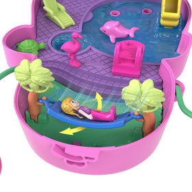 Polly Pocket banana snacks scene encourages pretend meals and shared treats