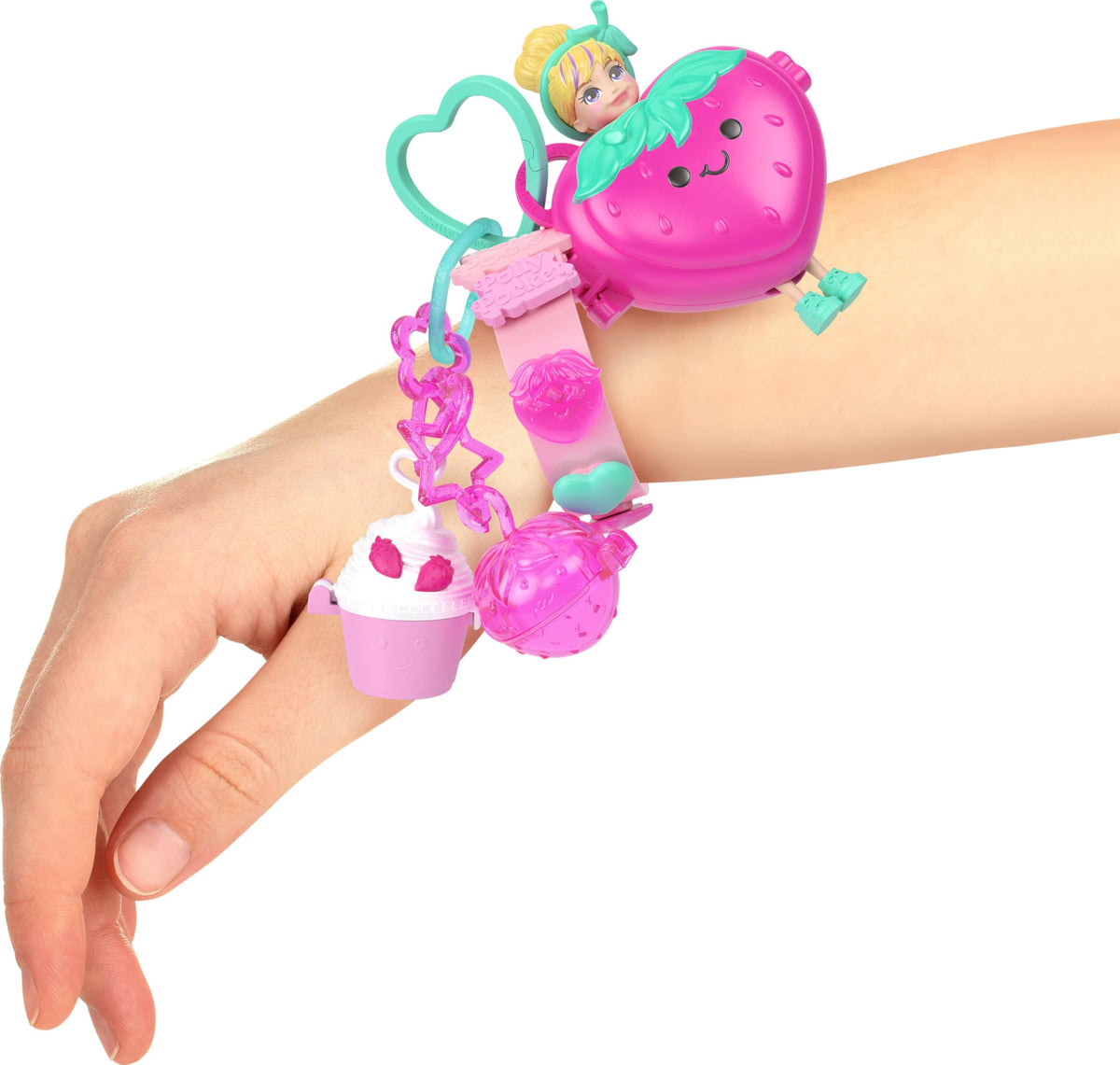 Polly Pocket on-the-go playset supports portable storytelling