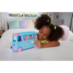 Polly Pocket Pet Mobile Adventure van opened to reveal expanded play space for stories.