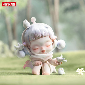 POP MART Skullpanda close-up paint highlights vibrant details for a collection