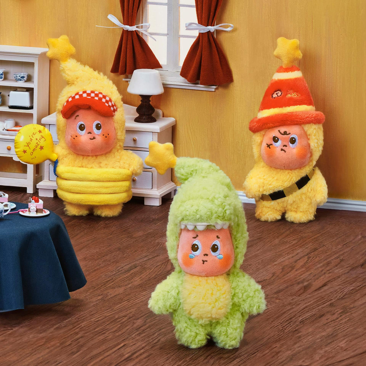 POP MART Twinkle Twinkle plush pendant featuring vivid colors for display and collection.