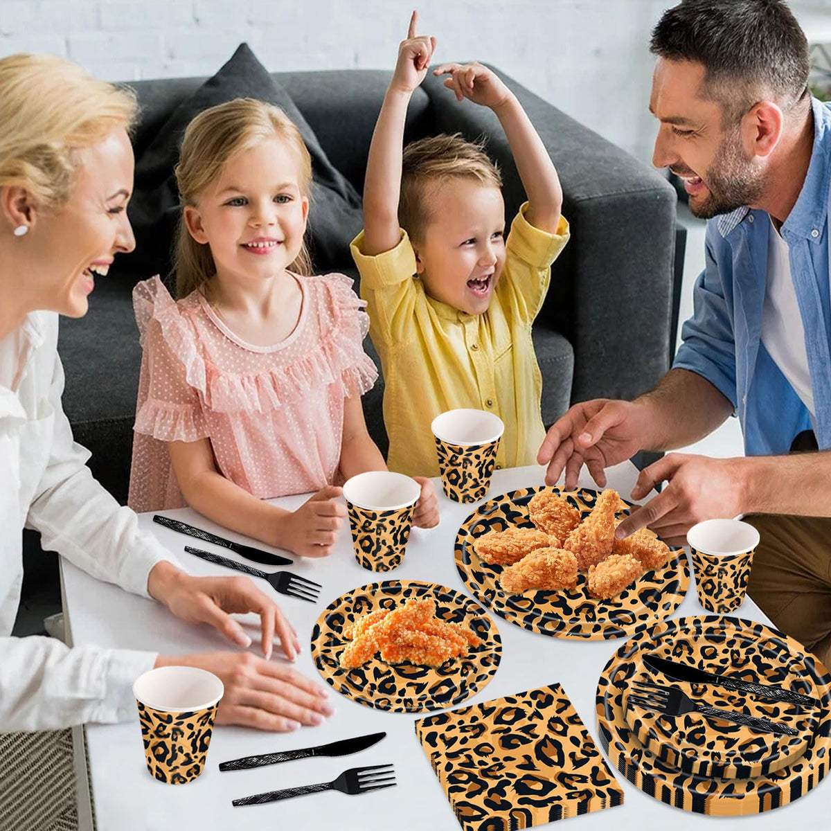 Poqirzan leopard black forks complement the print and utensils.