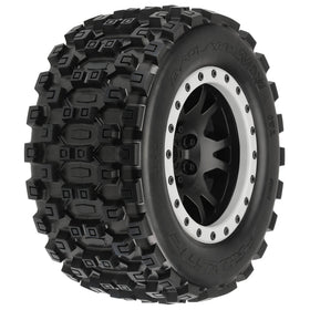 Pro-Line Badlands MX43 tire tread boosts grip on loose dirt and mud