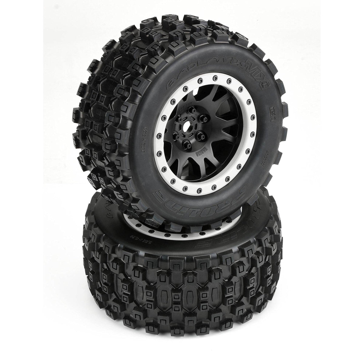 Pro-Line MX43 reinforced bead improves mounting reliability