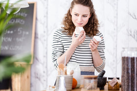 PURE ORIGINAL INGREDIENTS SLSA label detail communicates coconut and palm oil origin.