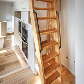 Purife 37'' ladder handle rail for treehouse and jungle gym use.