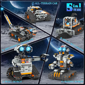 QHECTTY space wall-robot model showcases imaginative play and STEM exploration.