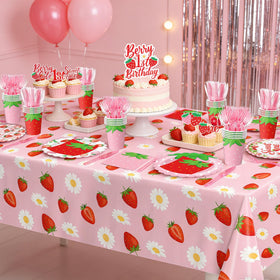 QIYANPAX Berry Cups: reliable beverage serving for a strawberry themed celebration.