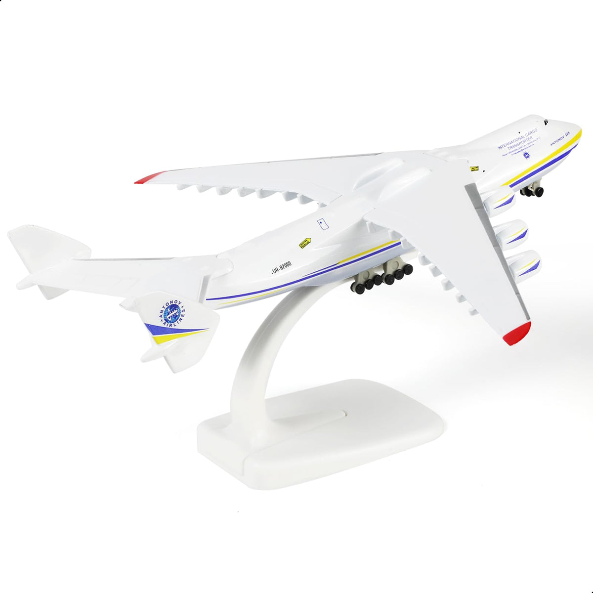 QIYUMOKE Antonov 225 Ukrainian livery enhances authentic look.