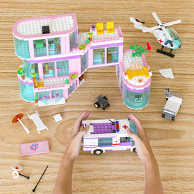 Doctor and nurse figures with medical accessories