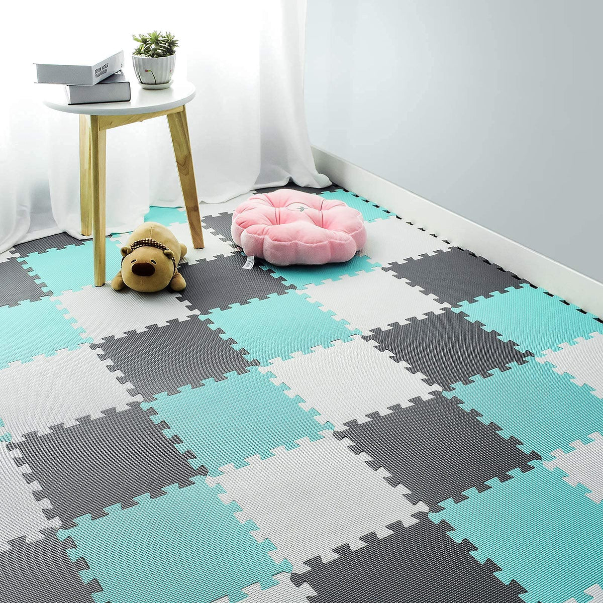 QQPP EVA home workout mat offers a cushioned surface for exercises